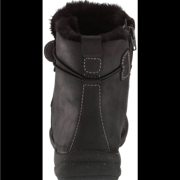 Clark's Roseville Boot Ankle - Picture 7 of 7